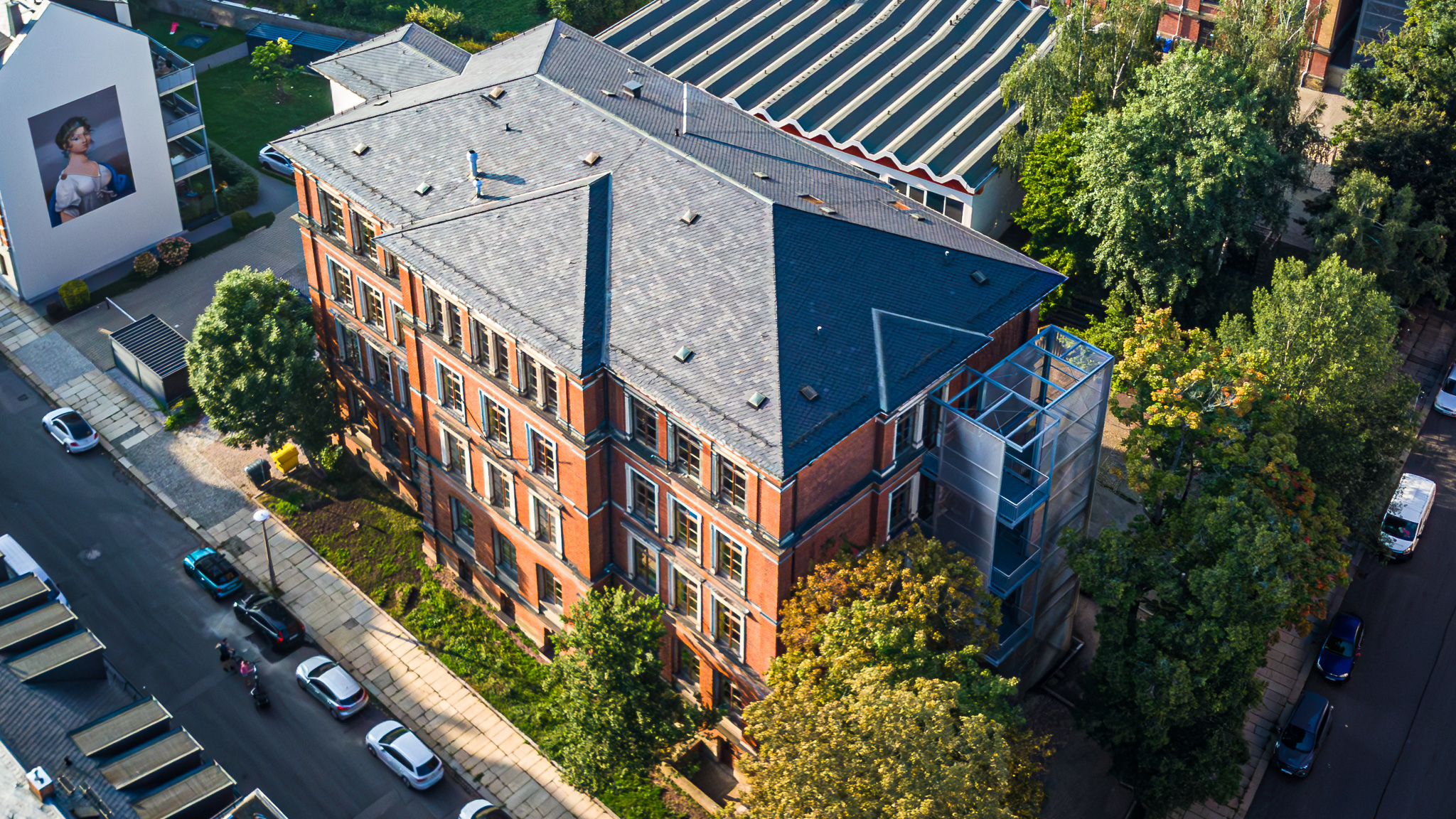 Untere Luisenschule - Oberschule - Chemnitz von oben