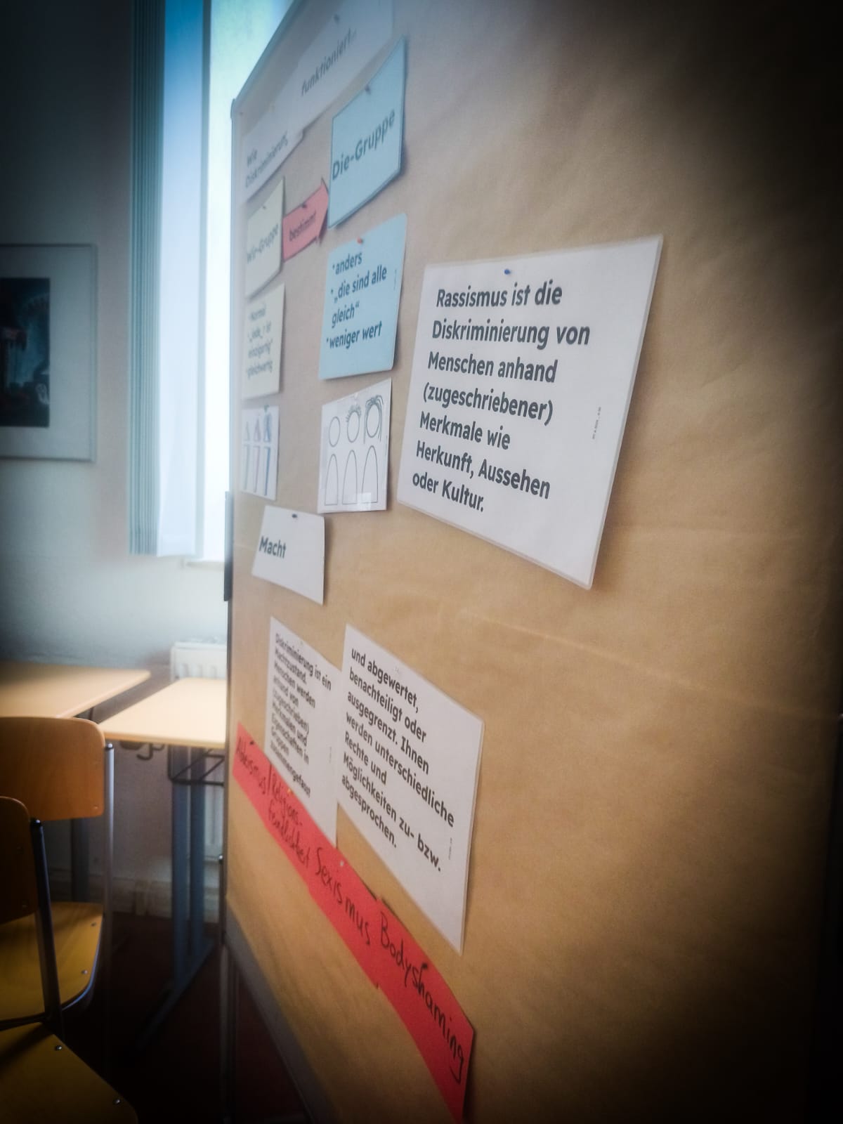 Demokratische Bildung als Grundpfeiler einer toleranten Gesellschaft