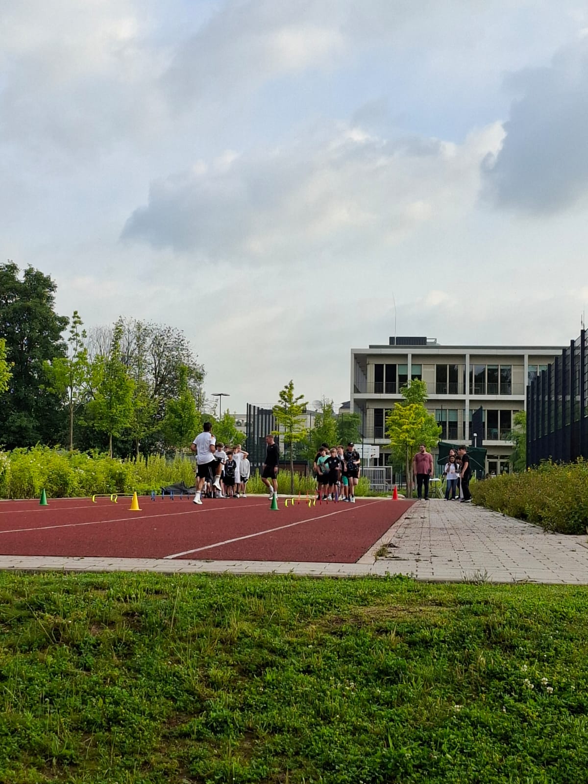 Sportfest bei besten Wetter
